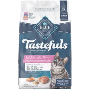 Blue Buffalo Adult Tastefuls Chicken  Sensitive Stomach Cat Food